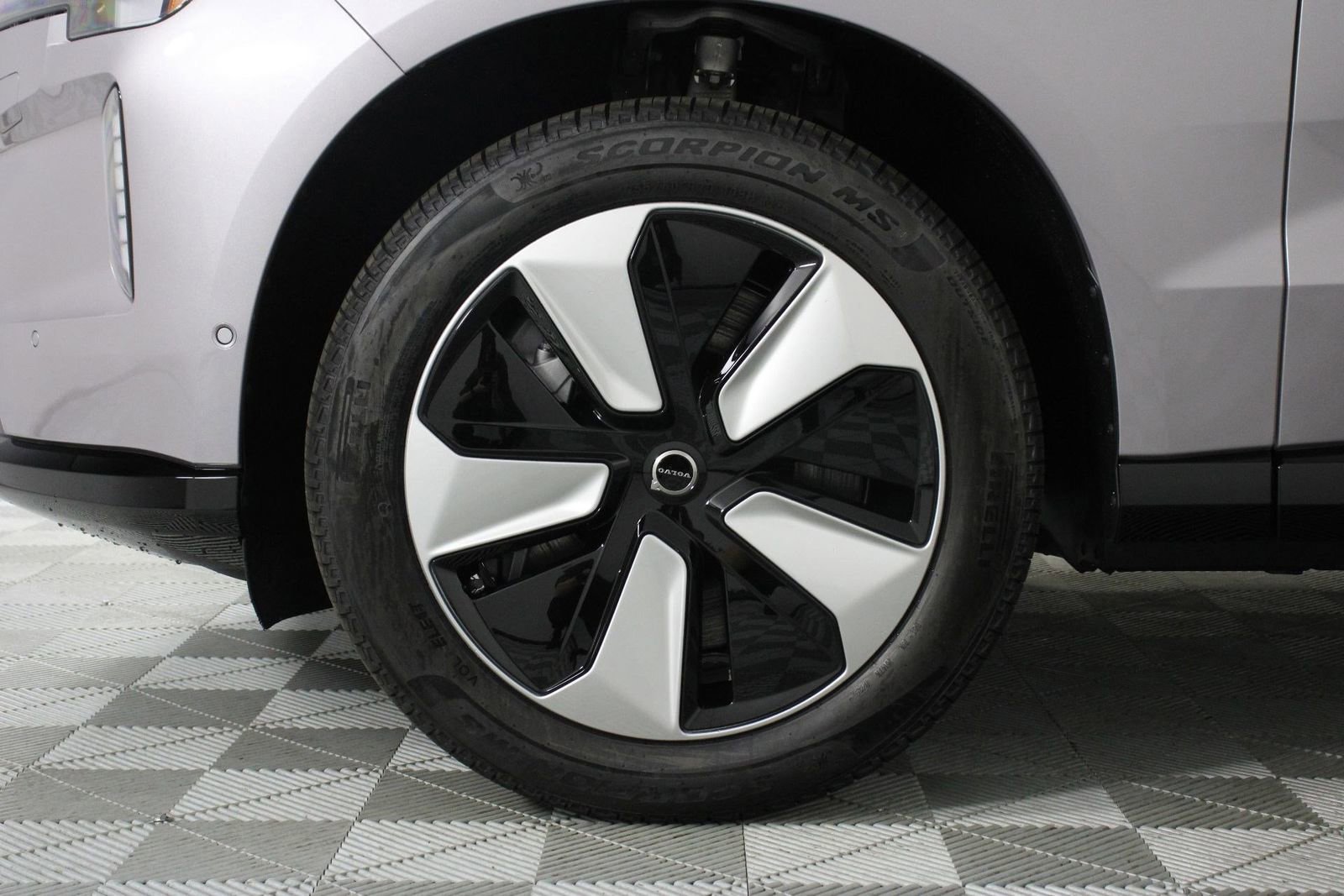 New 2026 Volvo EX90 Plus image 12