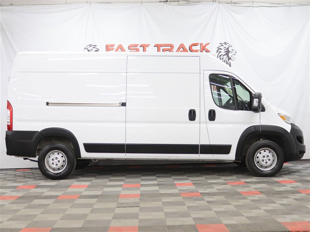 Used 2023 RAM ProMaster 2500 image 4