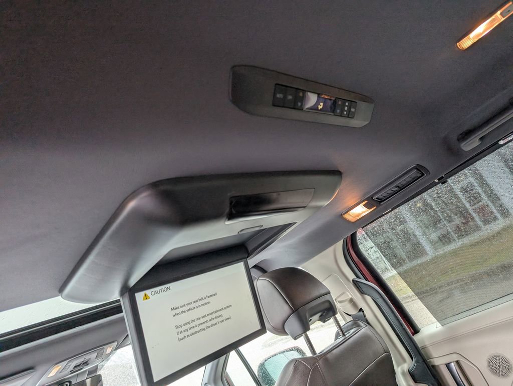 Used 2022 Toyota Sienna Platinum image 14