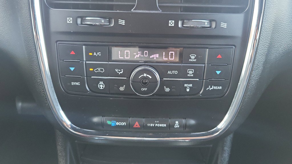 Used 2019 Dodge Grand Caravan GT image 35
