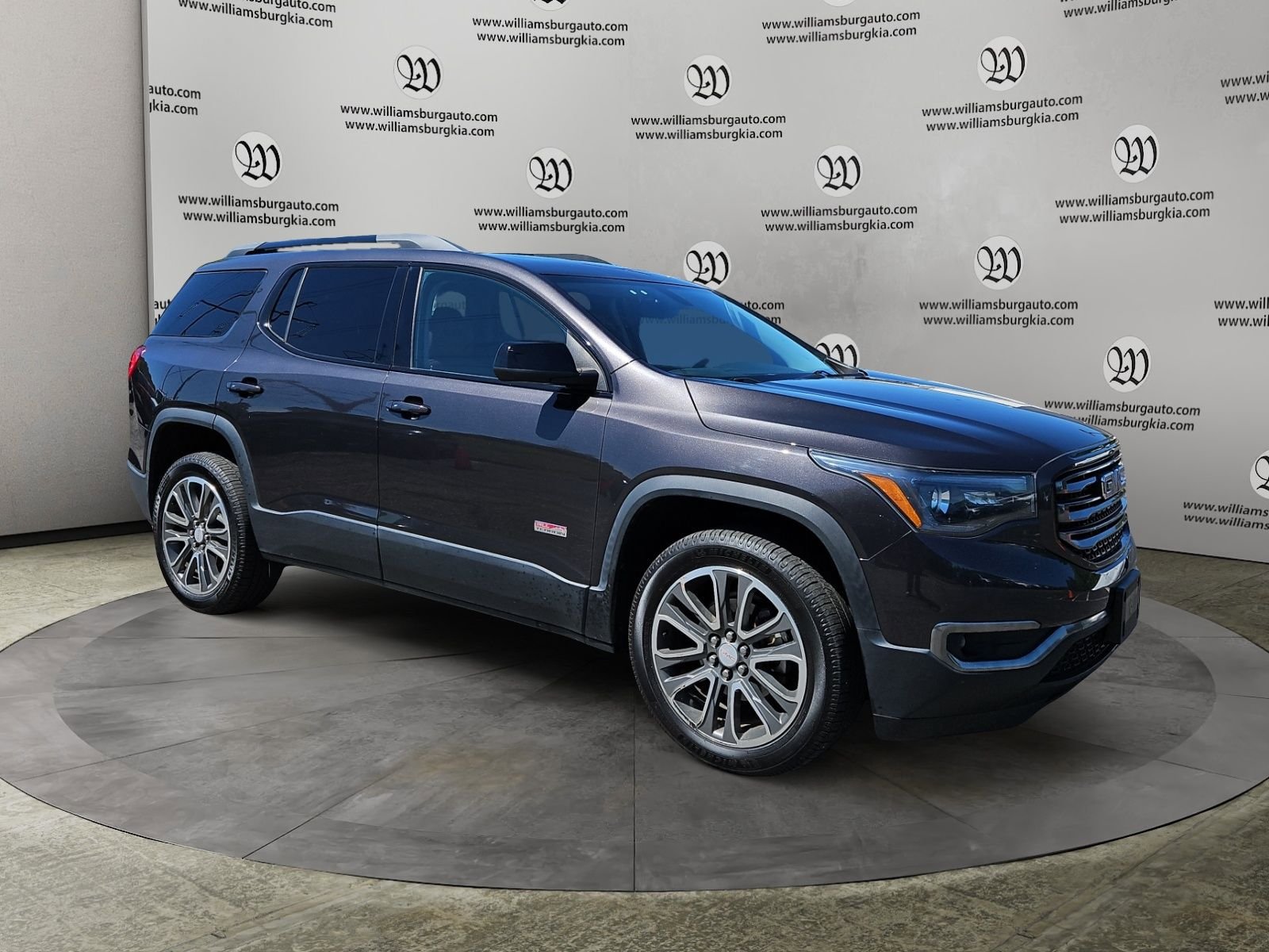 Used 2017 GMC Acadia SLT AWD/4WD image 7