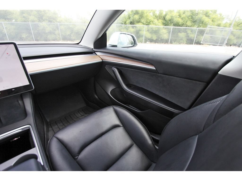 Used 2023 Tesla Model 3 Standard Range RWD image 11