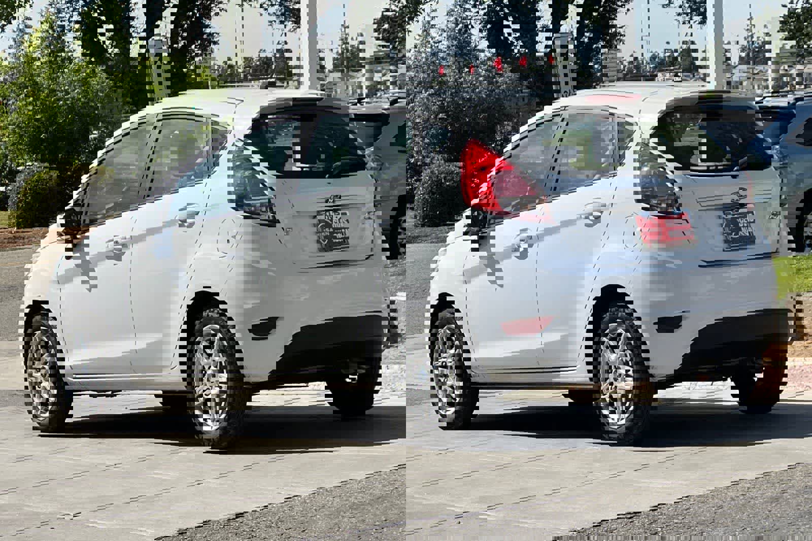 Used 2019 Ford Fiesta SE image 7