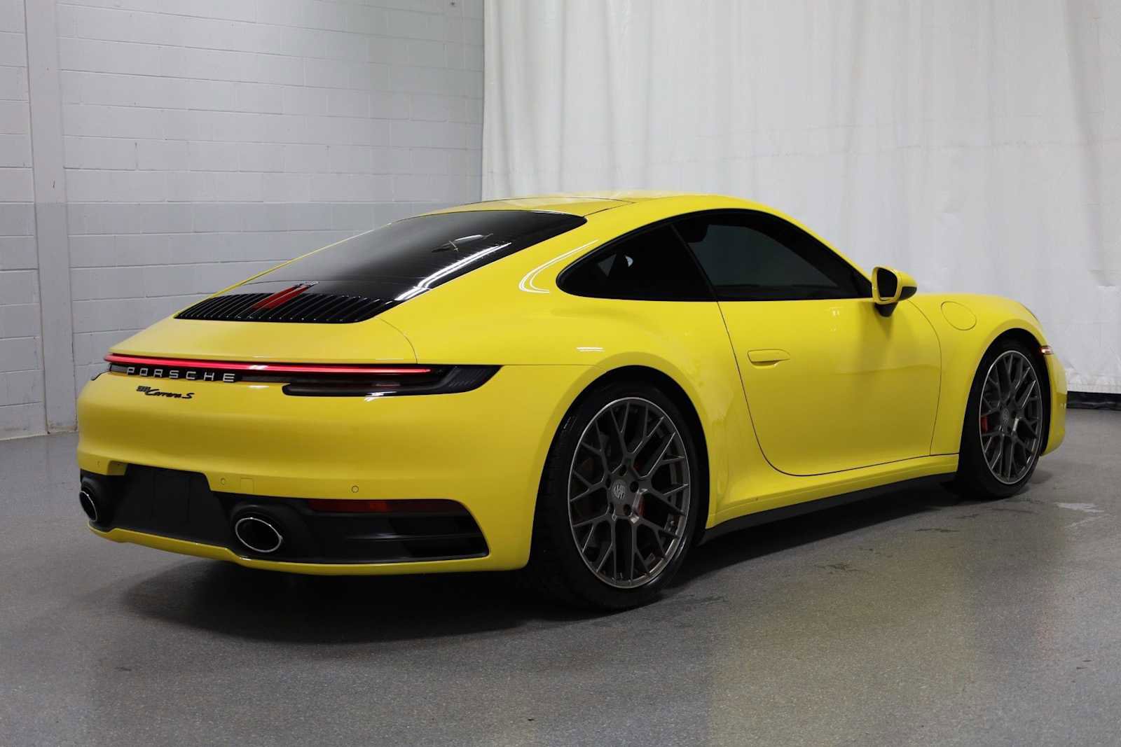 Certified 2020 Porsche 911 Carrera S image 9
