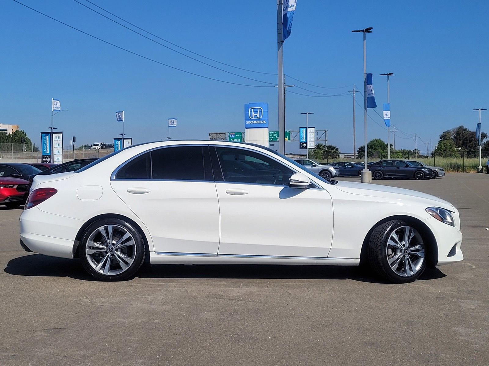 Used 2018 Mercedes-Benz C 300 Sedan image 8