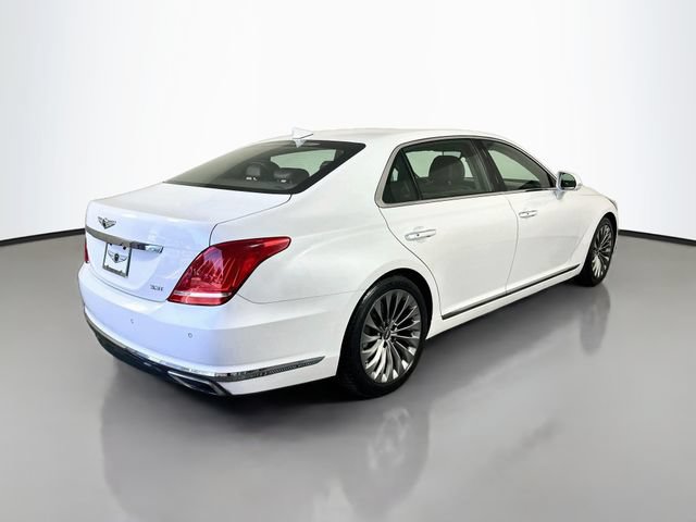 Used 2018 Genesis G90 3.3T Premium RWD image 5