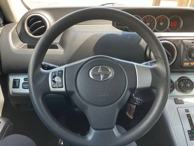 Used 2012 Scion xB FWD image 12
