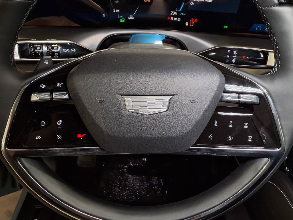 New 2027 Cadillac Vistiq Luxury AWD/4WD image 20