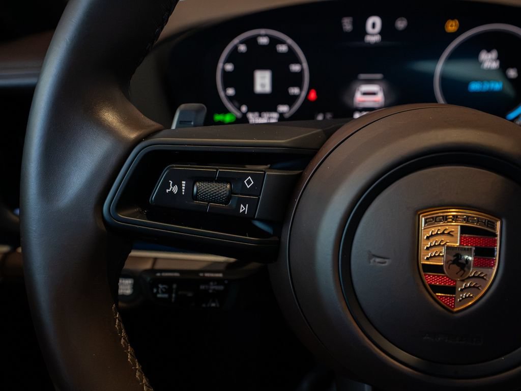 Certified 2024 Porsche Panamera image 17