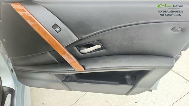 Used 2006 BMW M5 image 24