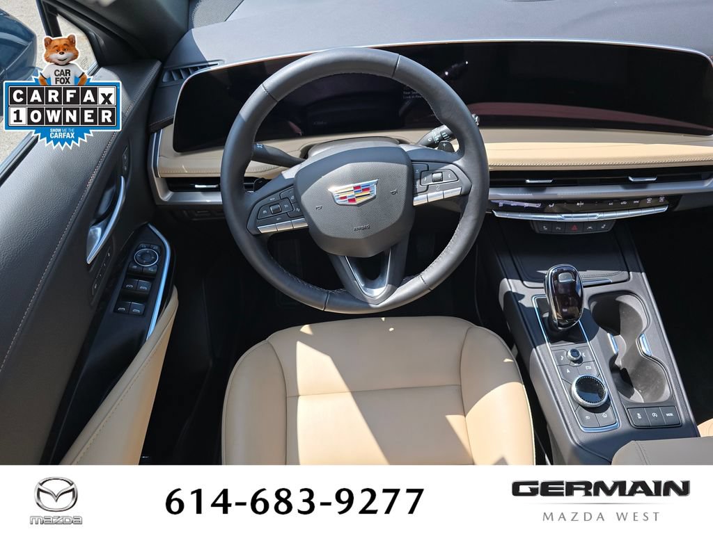 Used 2025 Cadillac XT4 Premium Luxury w/ Cold Weather Package AWD/4WD image 18