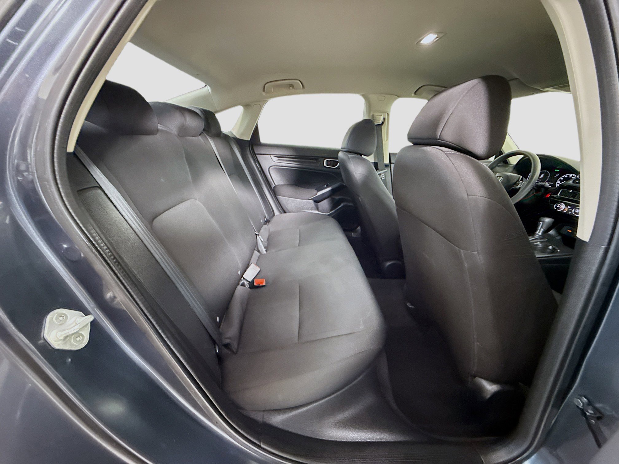 Used 2023 Honda Civic LX image 27