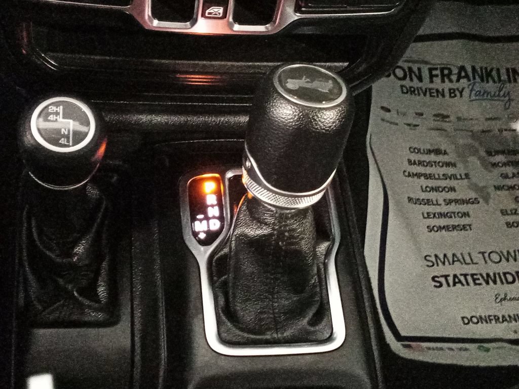 Used 2020 Jeep Wrangler Unlimited Sport S AWD/4WD image 24