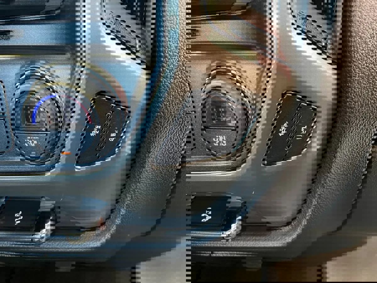 Used 2017 Chevrolet Silverado 1500 LT w/ All Star Edition image 27