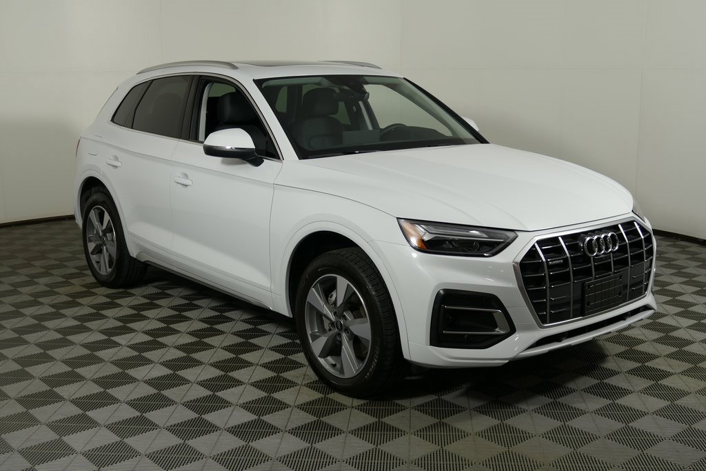 Used 2024 Audi Q5 2.0T Premium Plus w/ Premium Plus Package