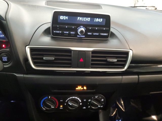 Used 2014 MAZDA MAZDA3 i Touring image 18