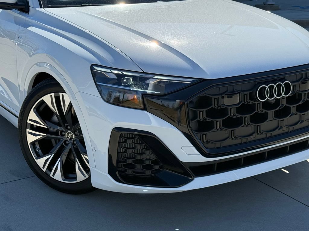 New 2026 Audi Q8 Premium Plus AWD/4WD image 6