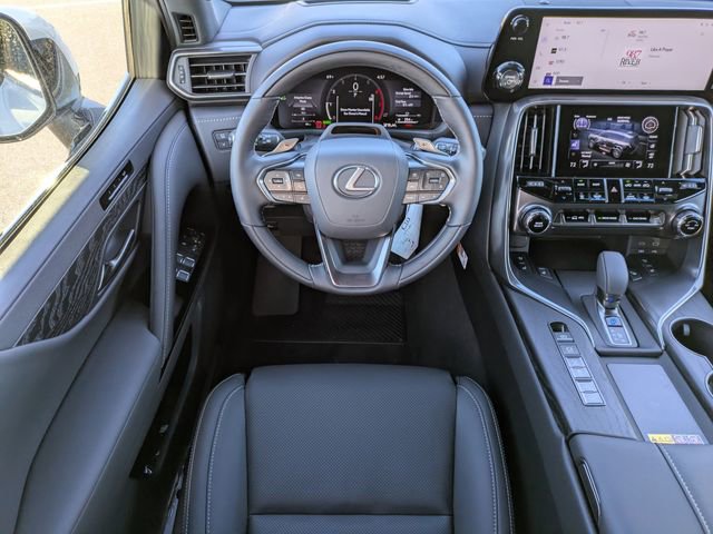 New 2026 Lexus LX 700h Luxury image 17