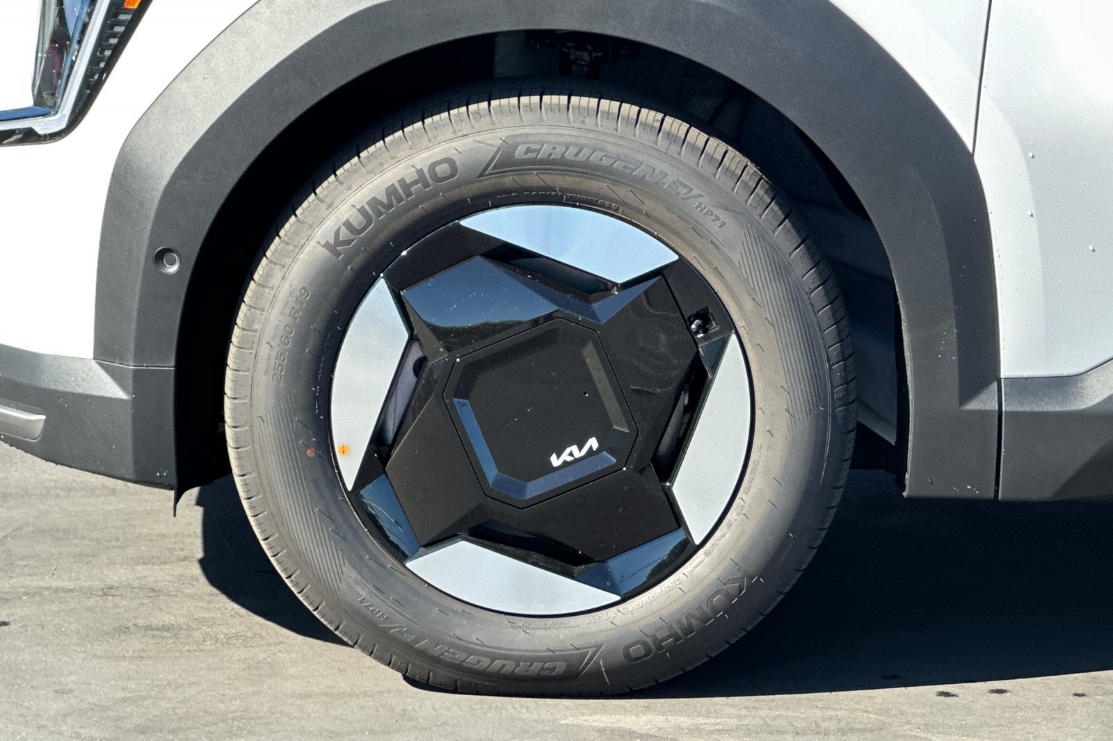 New 2026 Kia EV9 Wind AWD/4WD image 25