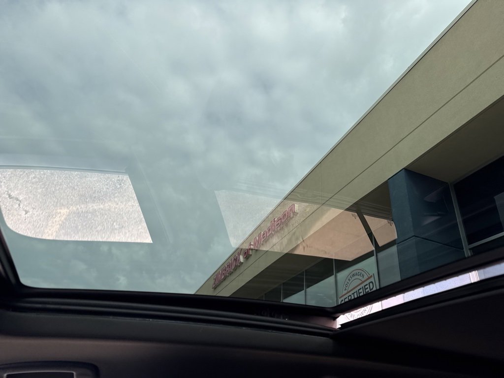 Certified 2025 Volkswagen Atlas Cross Sport SEL R-Line image 11