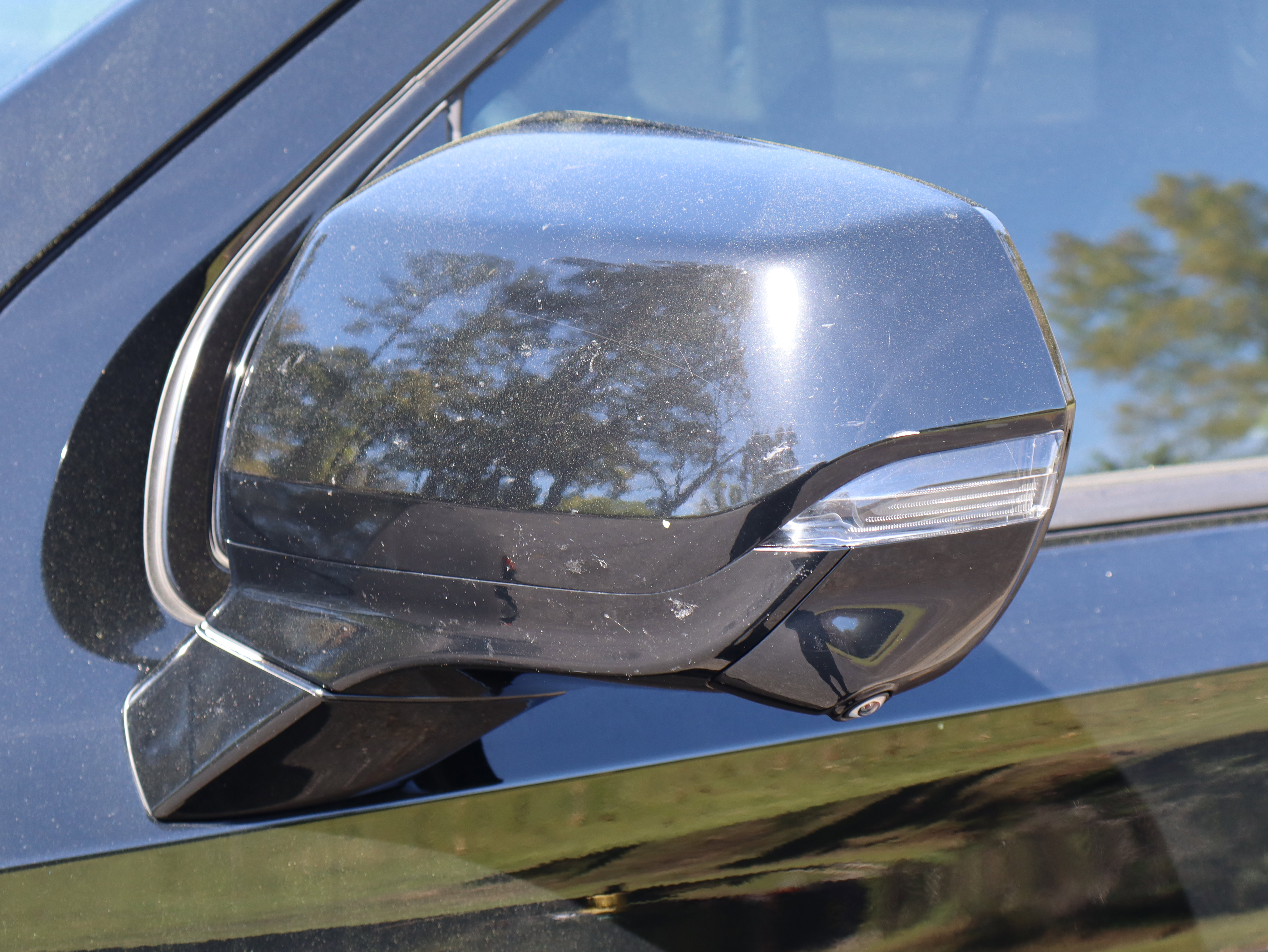 Used 2022 Cadillac Escalade Sport w/ Touring Package image 17