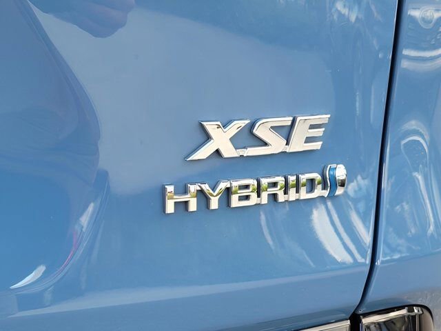 Used 2023 Toyota RAV4 XSE image 36