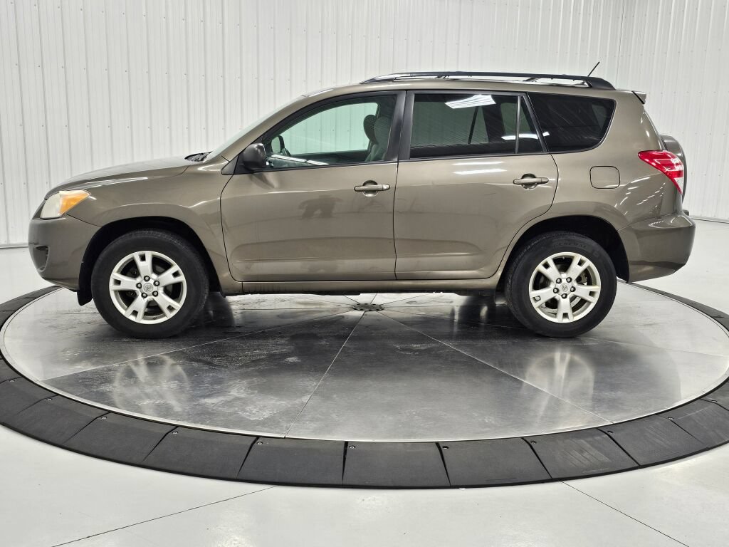 Used 2011 Toyota RAV4 4WD w/ Upgrade Value Pkg image 2