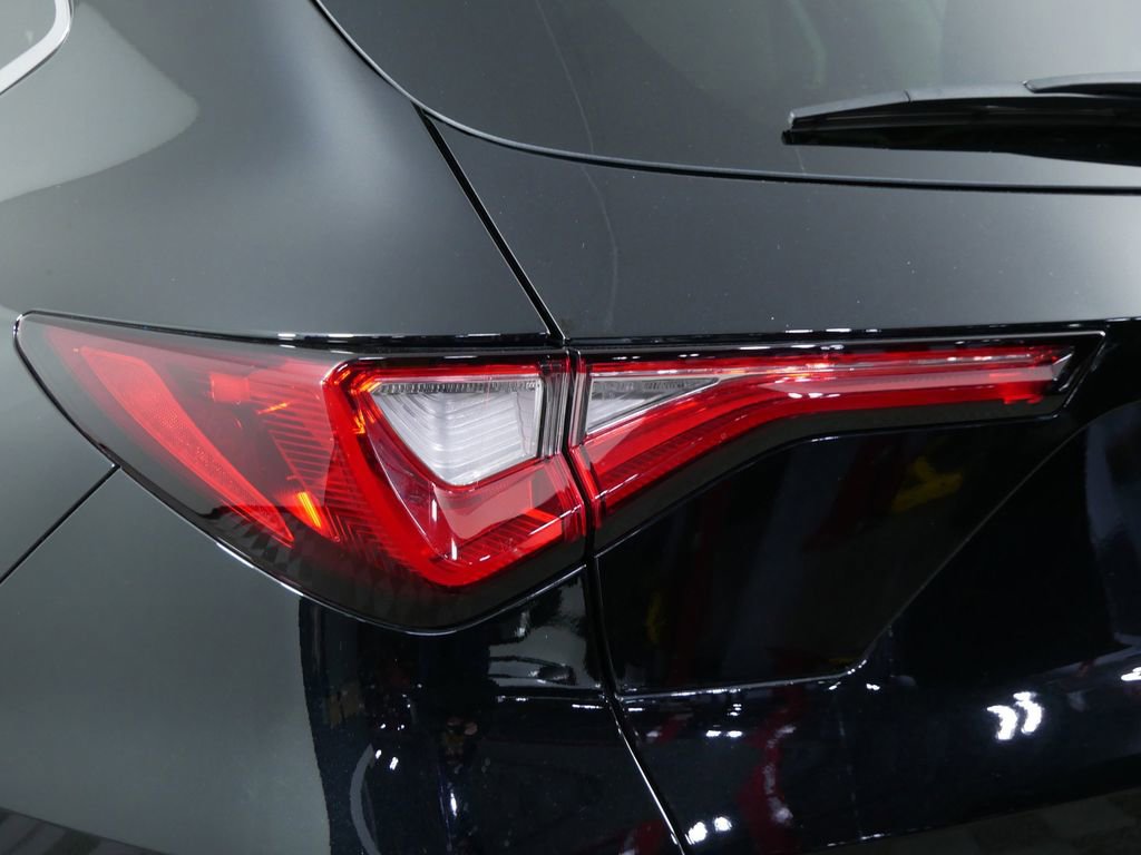 Used 2024 Acura MDX SH-AWD w/ Advance Package image 12