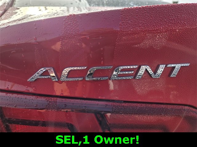 Used 2022 Hyundai Accent SEL image 14