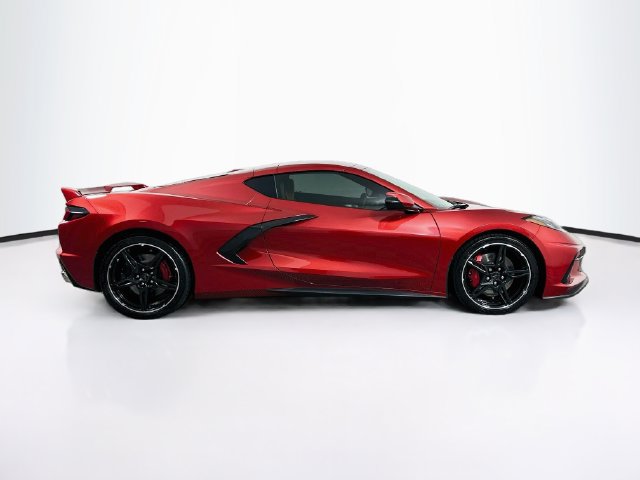 Used 2022 Chevrolet Corvette Stingray Preferred Cpe w/ Z51 Performance Package RWD image 8