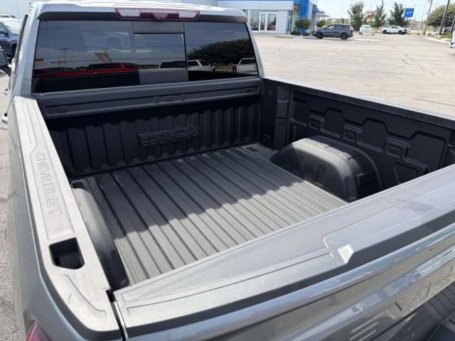 Certified 2021 Chevrolet Silverado 1500 High Country w/ Technology Package AWD/4WD image 35