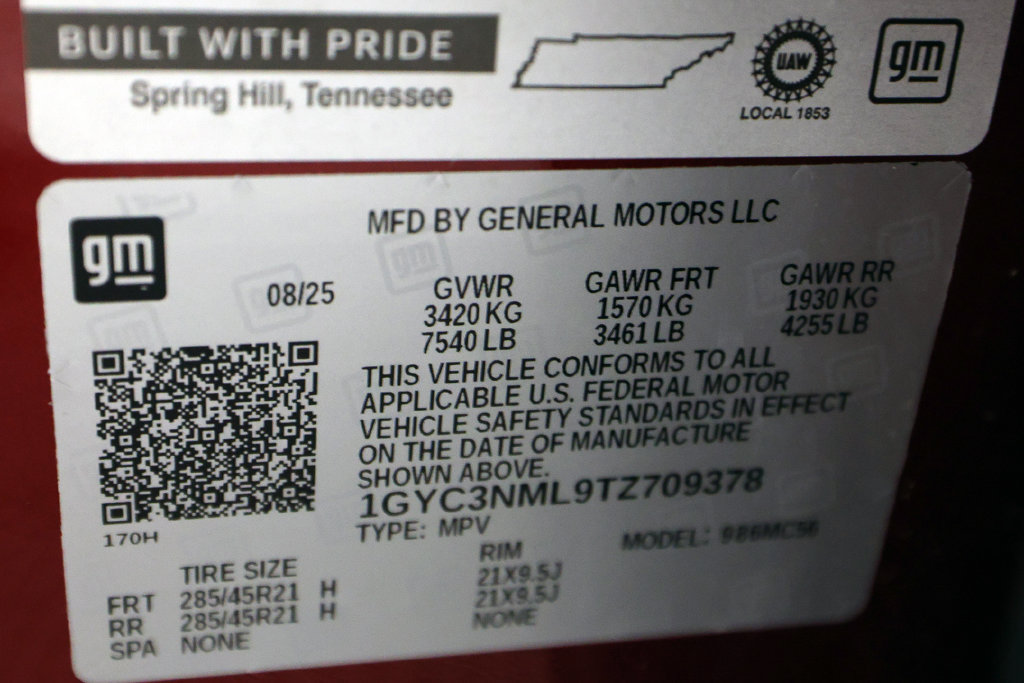 Used 2026 Cadillac Vistiq Sport w/ LPO, Floor Liner Package AWD/4WD image 55
