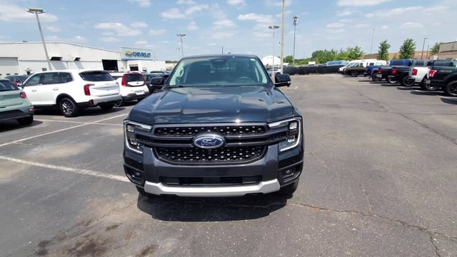Used 2024 Ford Ranger Lariat w/ FX4 Off-Road Package AWD/4WD image 3