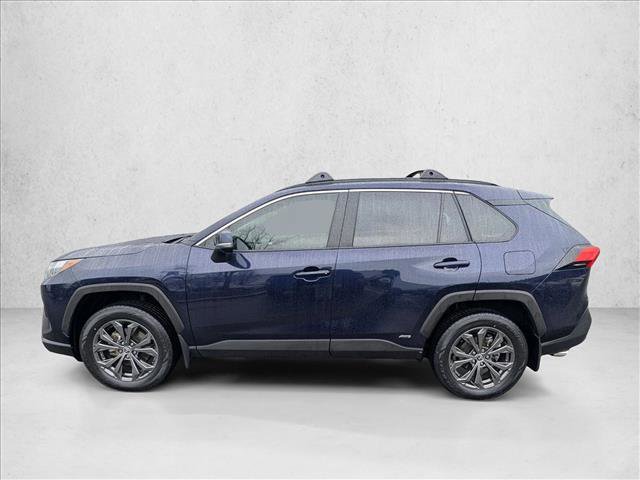 Used 2023 Toyota RAV4 XLE Premium image 9