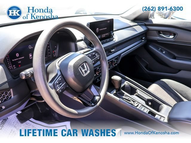 Used 2024 Honda Accord EX image 11