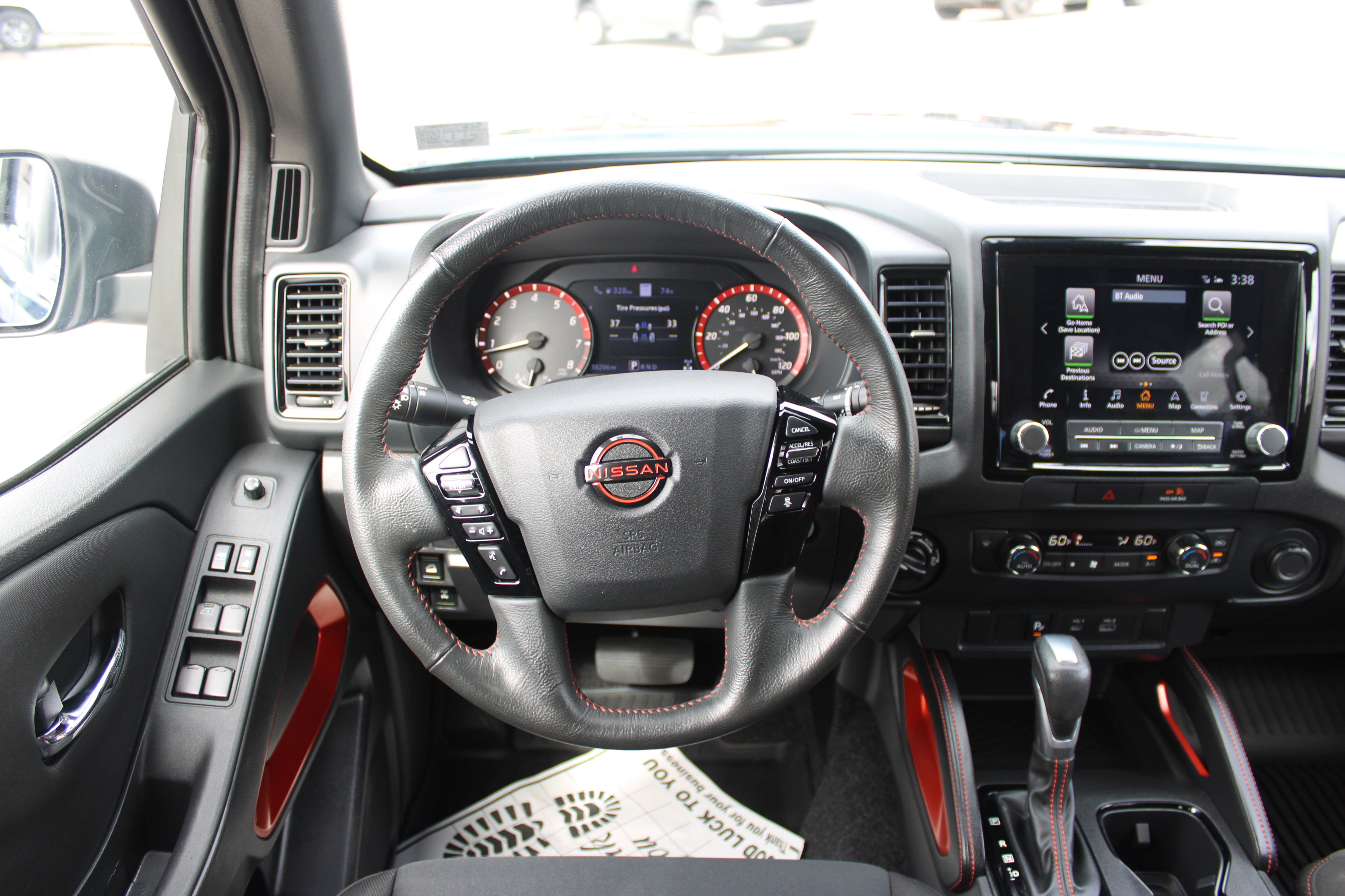 Certified 2022 Nissan Frontier PRO-4X w/ Technology Package AWD/4WD image 17