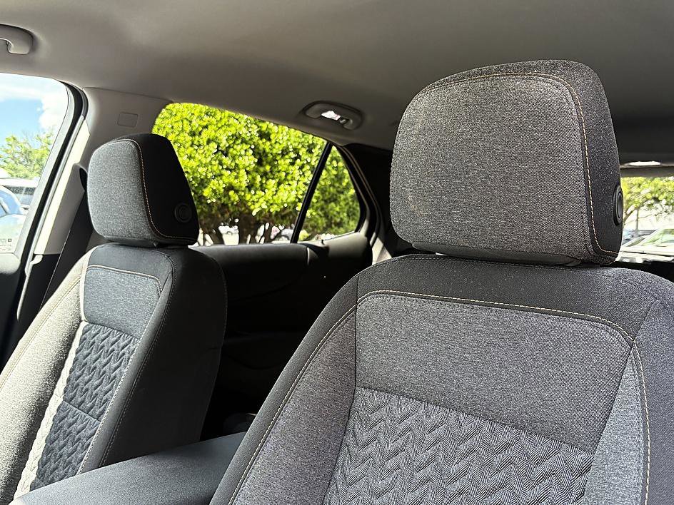 Used 2024 Chevrolet Equinox LT w/ LPO, Floor Liner Package FWD image 15