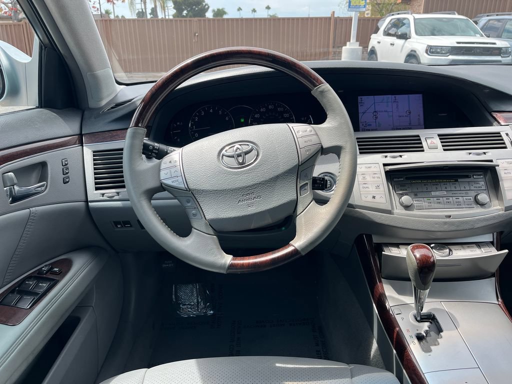 Used 2009 Toyota Avalon Limited FWD image 14