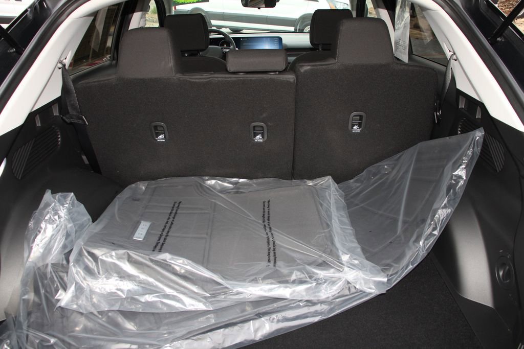 Used 2025 Hyundai Ioniq 5 SE image 25