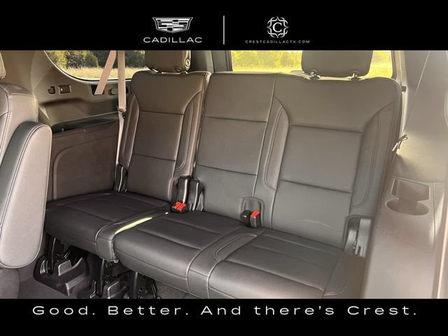 Used 2024 Chevrolet Suburban LT w/ Luxury Package AWD/4WD image 30