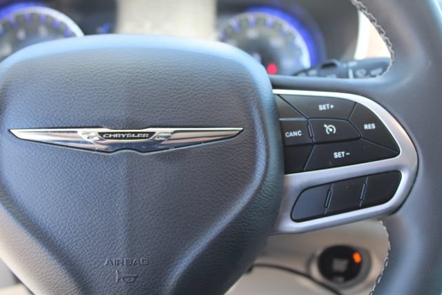 Used 2024 Chrysler Voyager LX FWD image 17