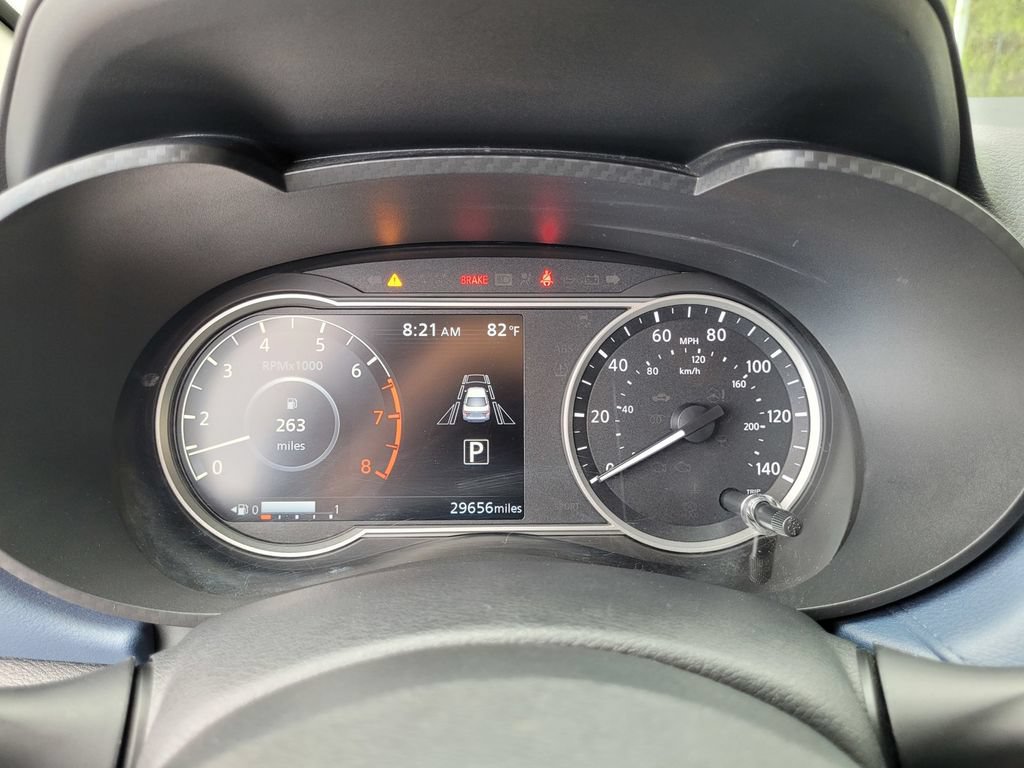 Used 2025 Nissan Versa SV FWD image 24