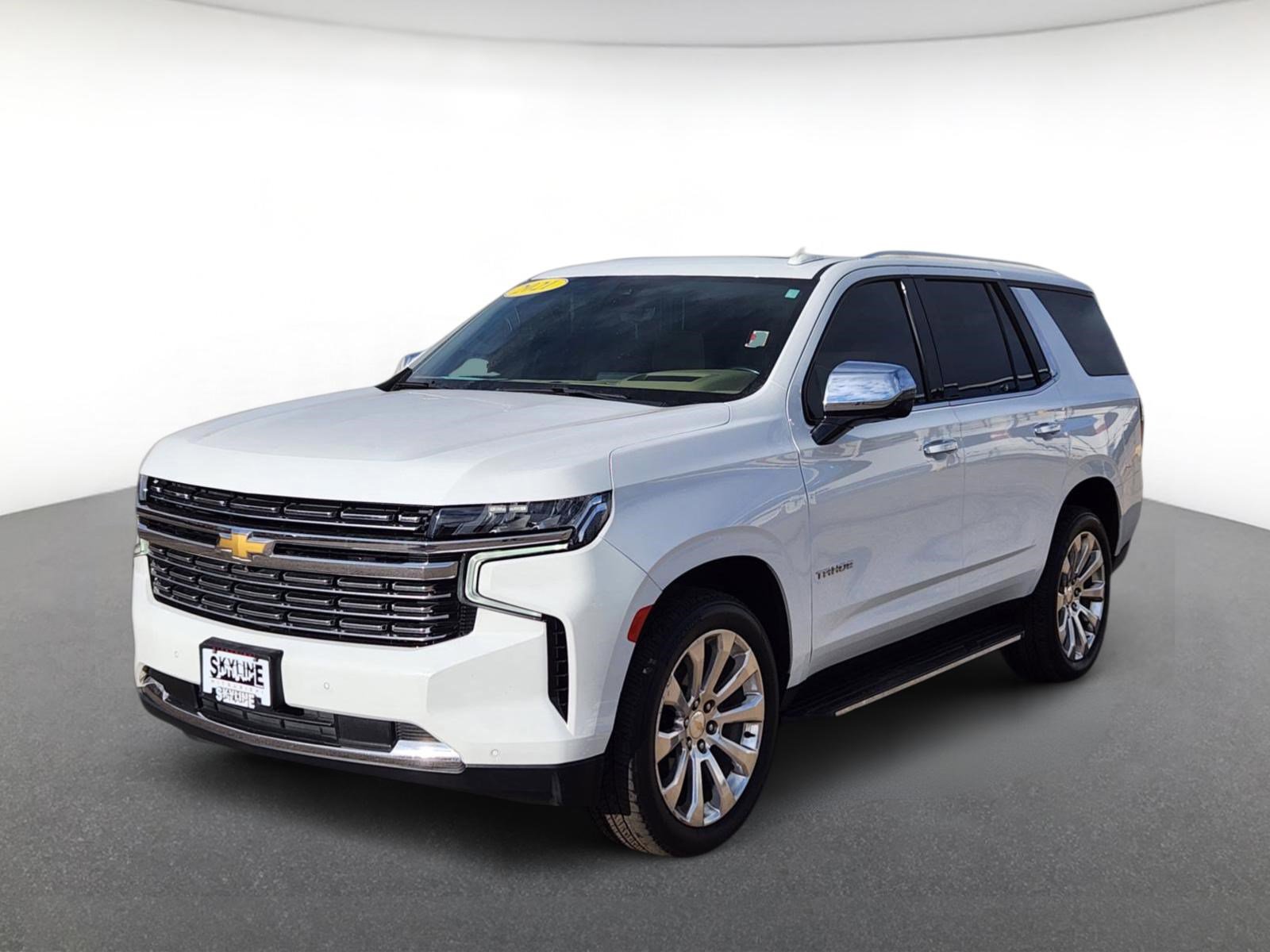 Used 2021 Chevrolet Tahoe Premier w/ Premium Package AWD/4WD image 2