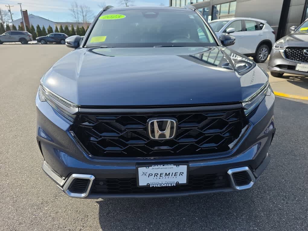 Used 2023 Honda CR-V Sport Touring image 3