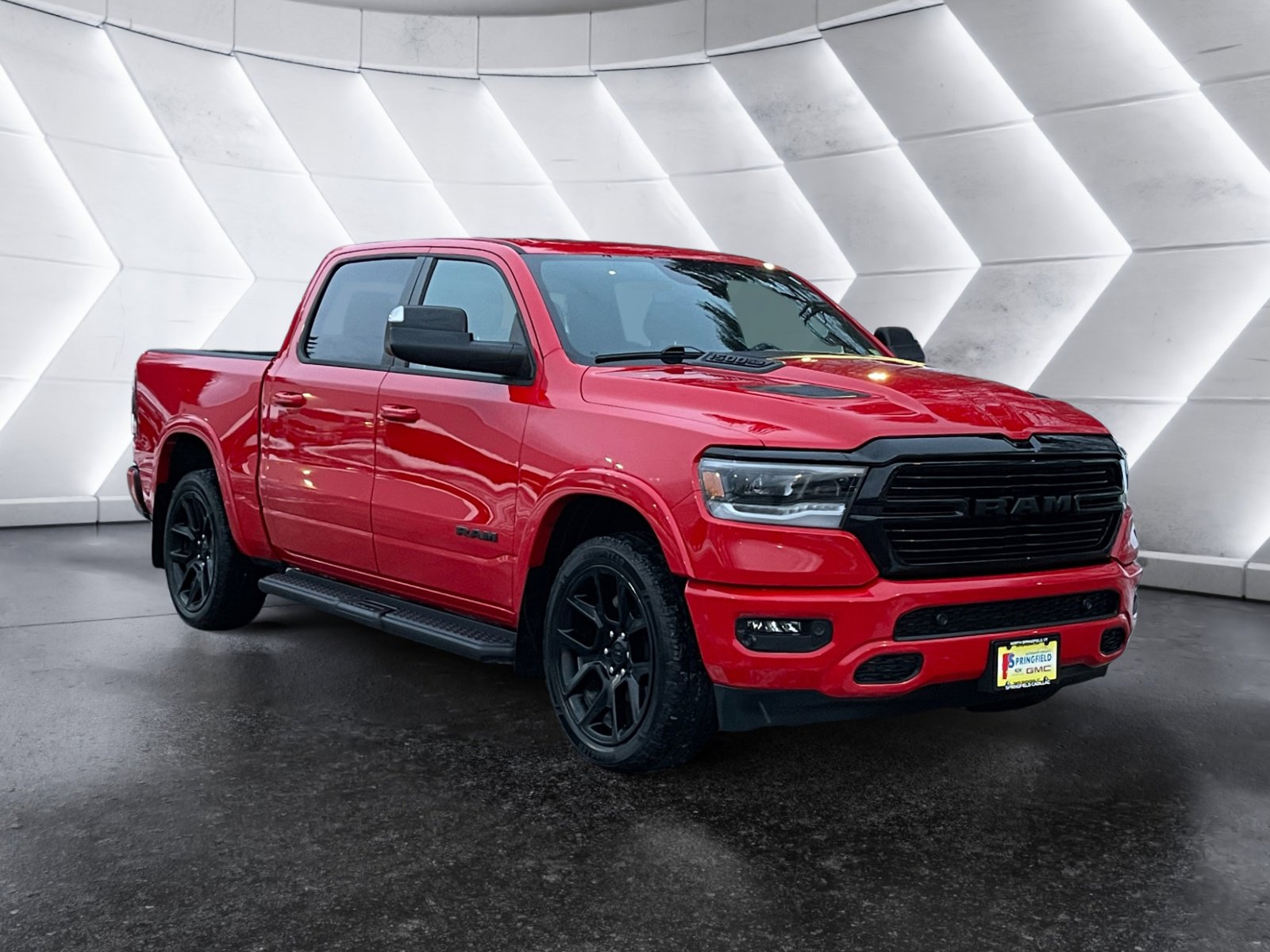 Used 2021 RAM 1500 Laramie w/ Night Edition image 8