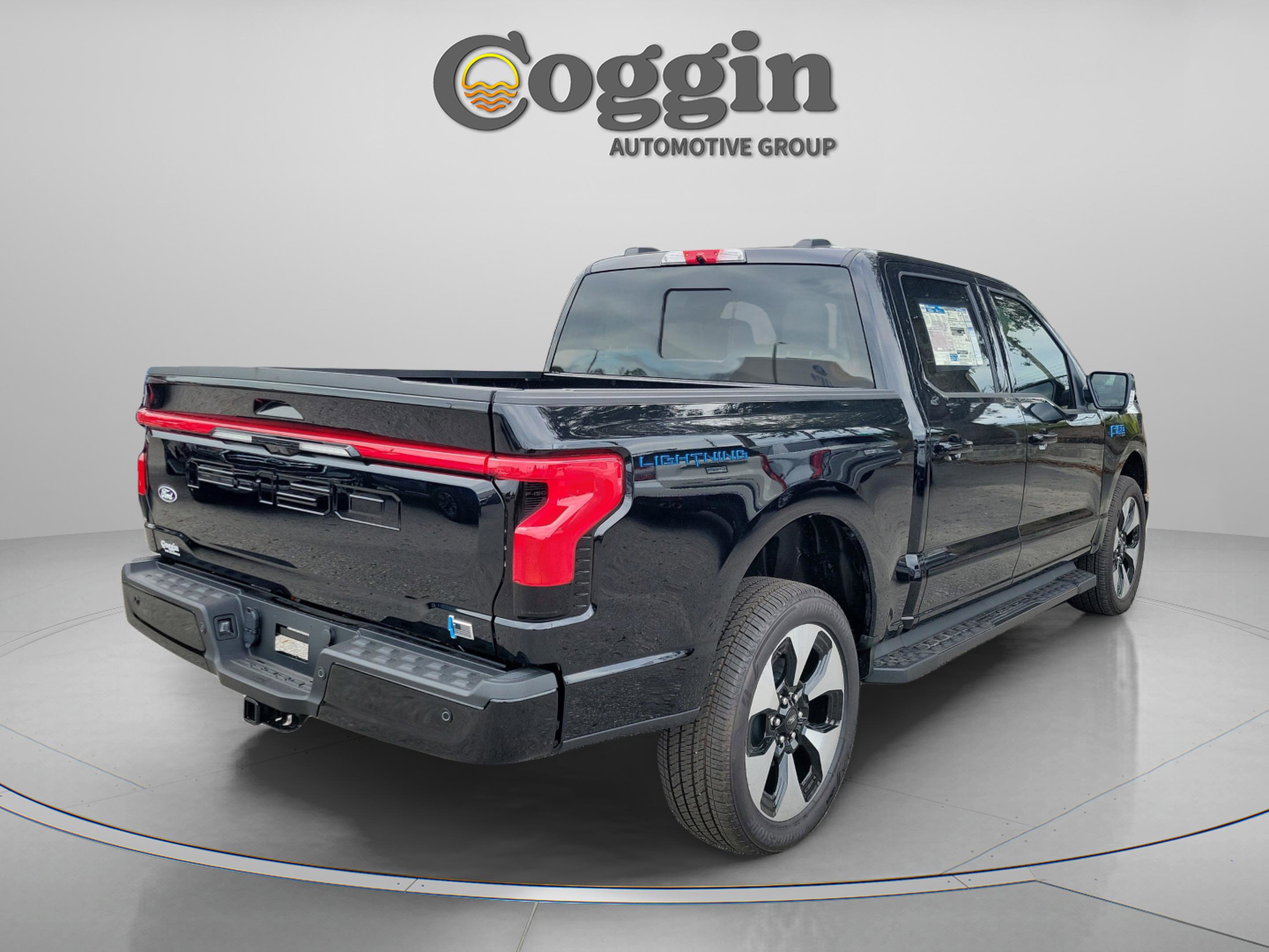 New 2025 Ford F150 Lightning Platinum image 4