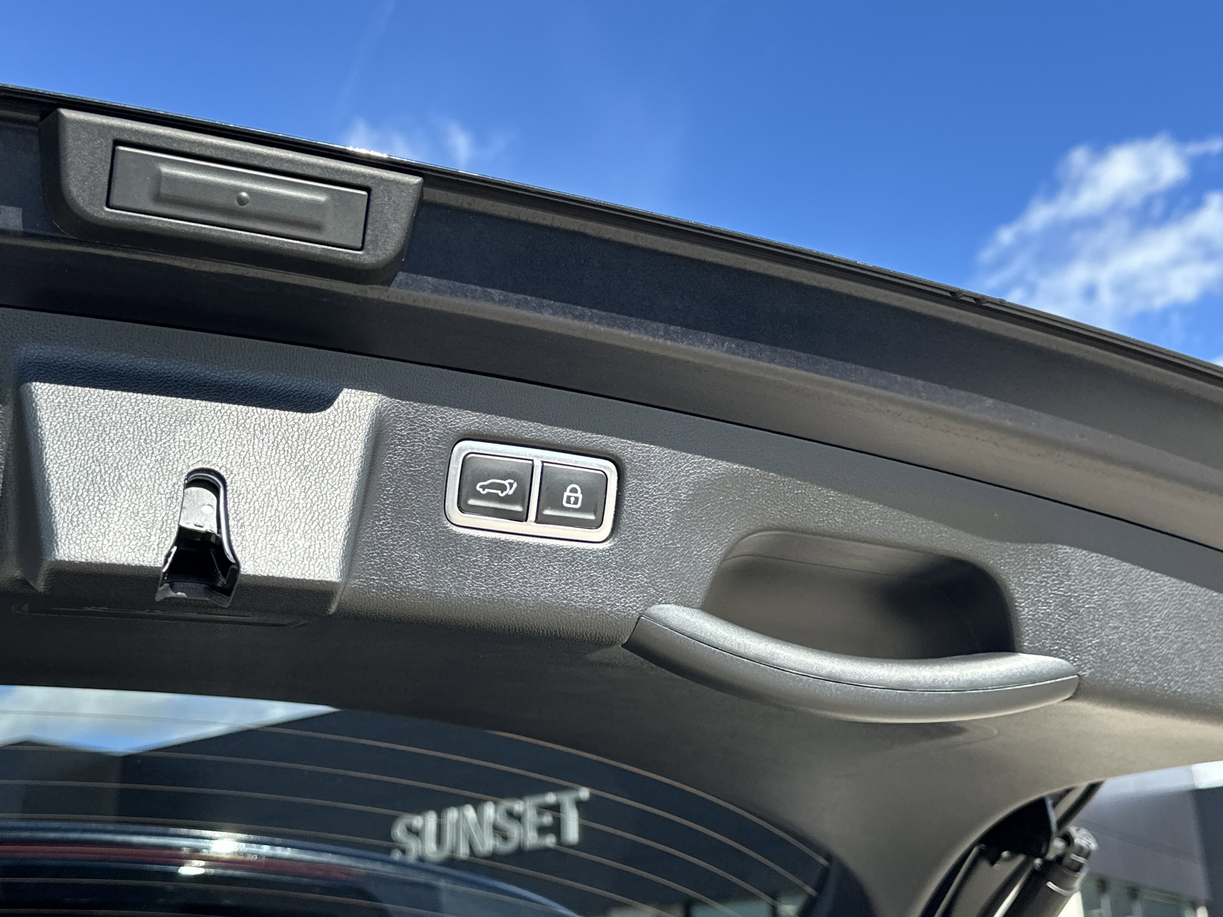 Certified 2024 Kia Sorento EX image 13