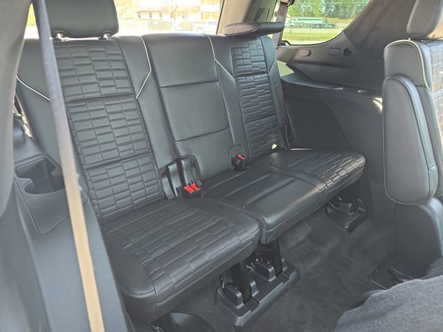 Used 2022 Cadillac Escalade Sport Platinum image 12