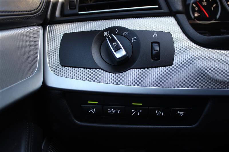 Used 2013 BMW M5 RWD image 18