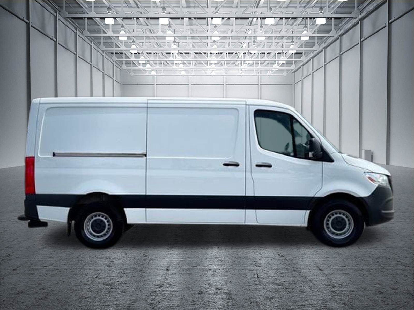 Used 2021 Mercedes-Benz Sprinter 2500 image 5